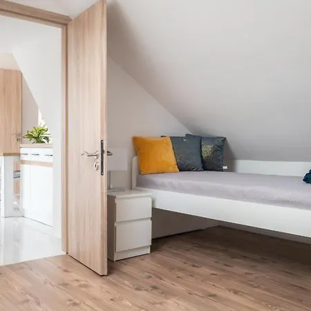 Irisz Teljes Haz * Balatonmáriafürdő