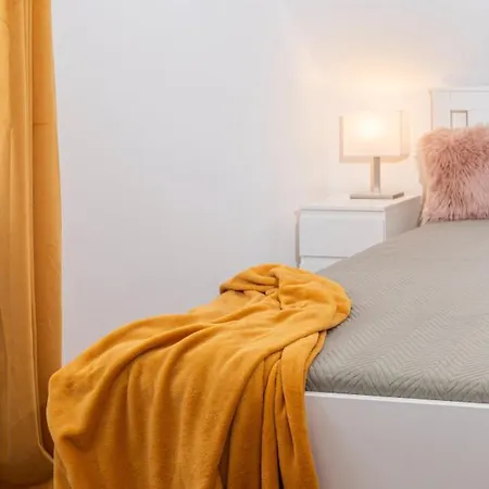 Irisz Teljes Haz Villa