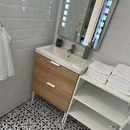 Irisz Teljes Haz * Balatonmáriafürdő