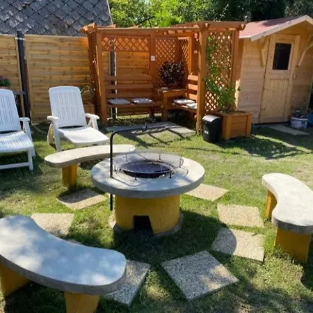 Villa Irisz Teljes Haz